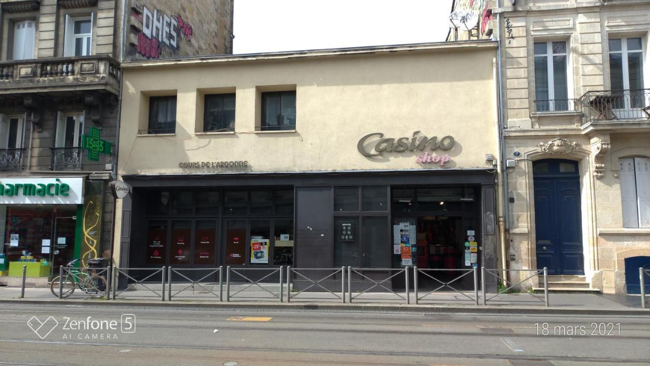 Studio En Duplex-Aircon-Terrasse-Parking-Calme Bordeaux Exterior photo