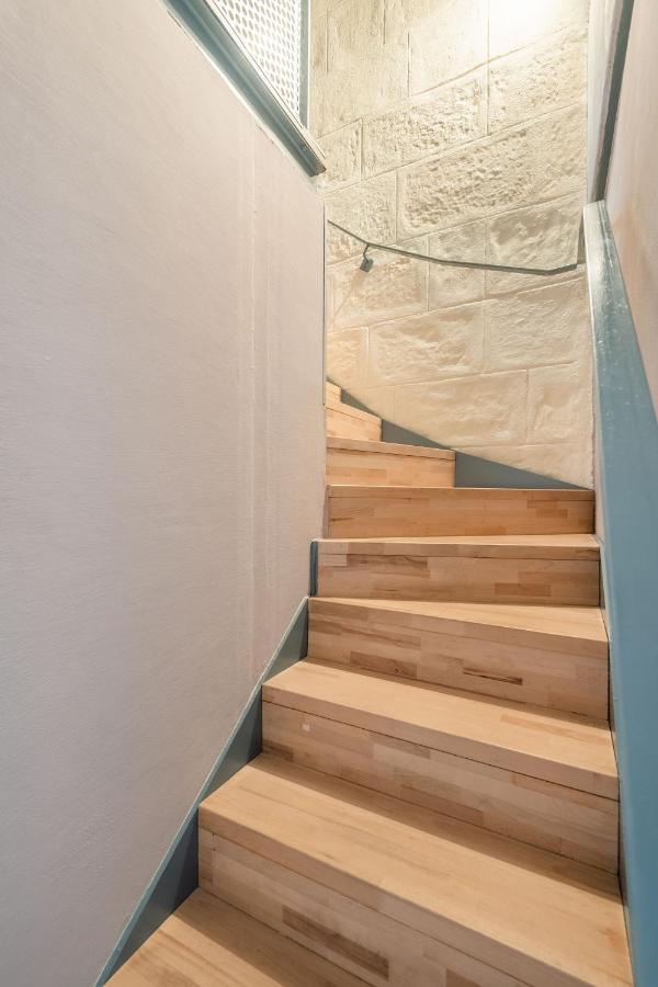 Studio En Duplex-Aircon-Terrasse-Parking-Calme Bordeaux Exterior photo